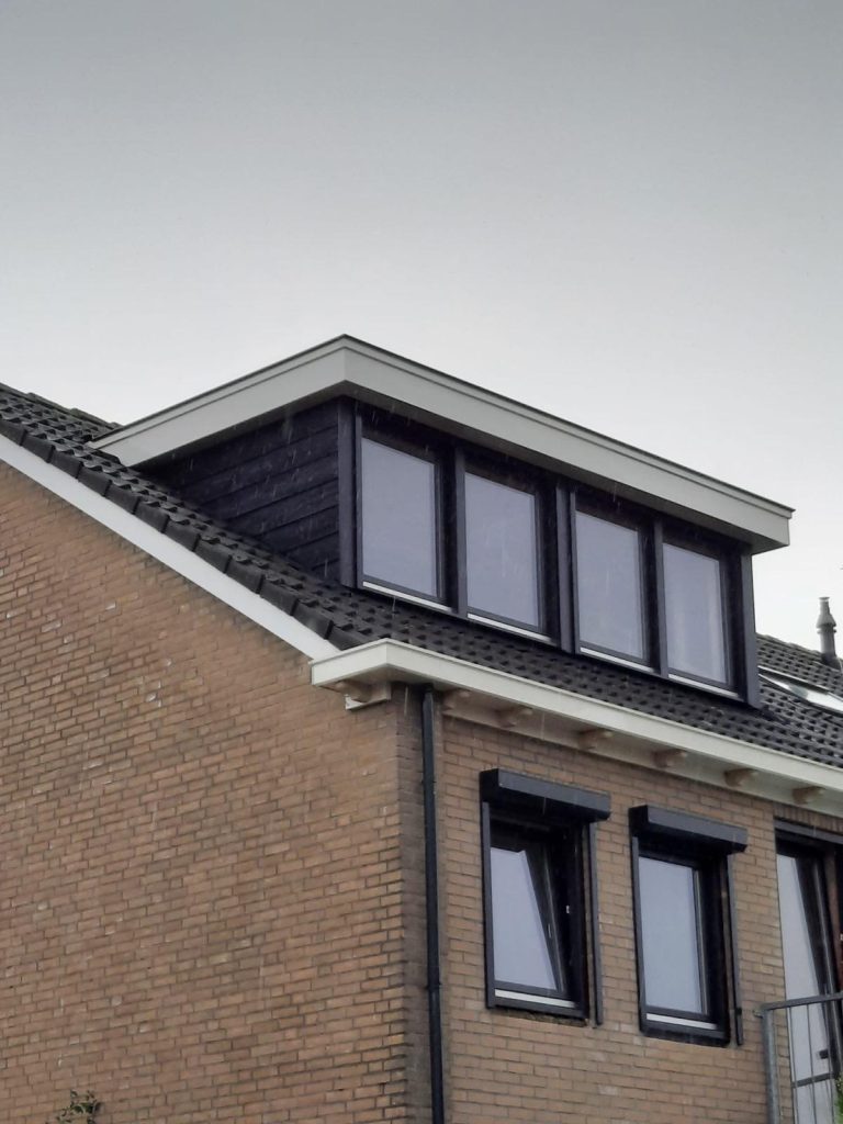 whatsapp-image-2025-11-20-at-202816-3